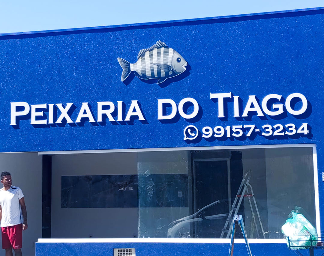 Letreiro em PVC expandido — Peixaria do Thiago